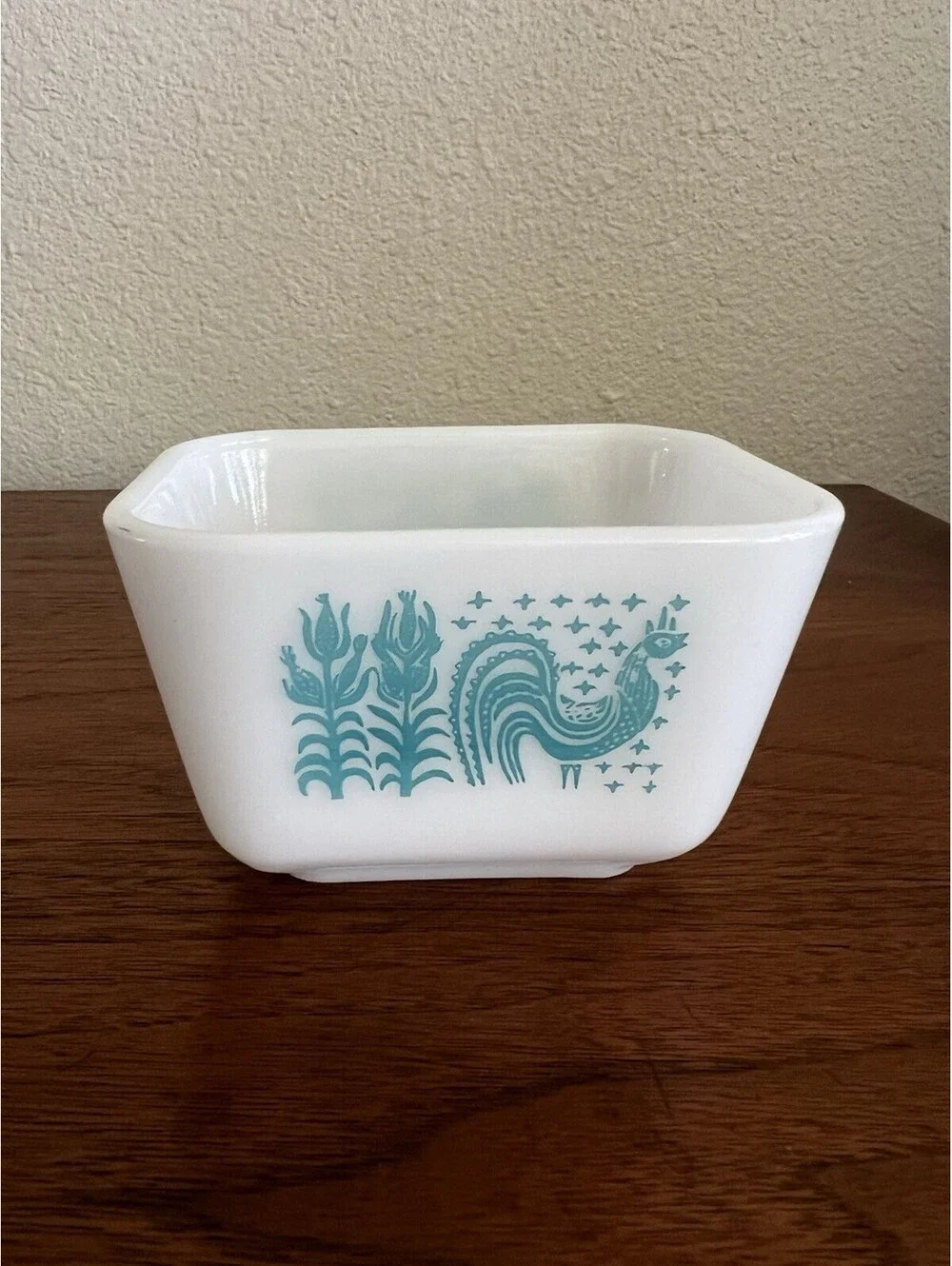 PYREX pyrex  501 B Amish Butterprint Refrigerator Dish, no lid, 1-1/2 Cup